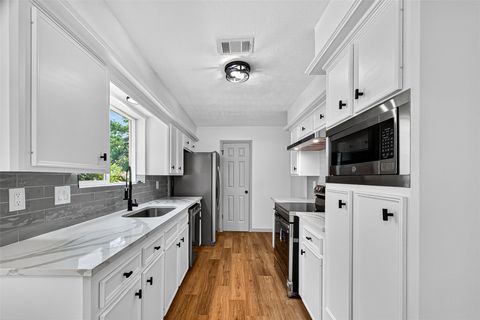 Photo of 10306 Golden Meadow Drive, Houston, TX 77064 (MLS # 90656037)