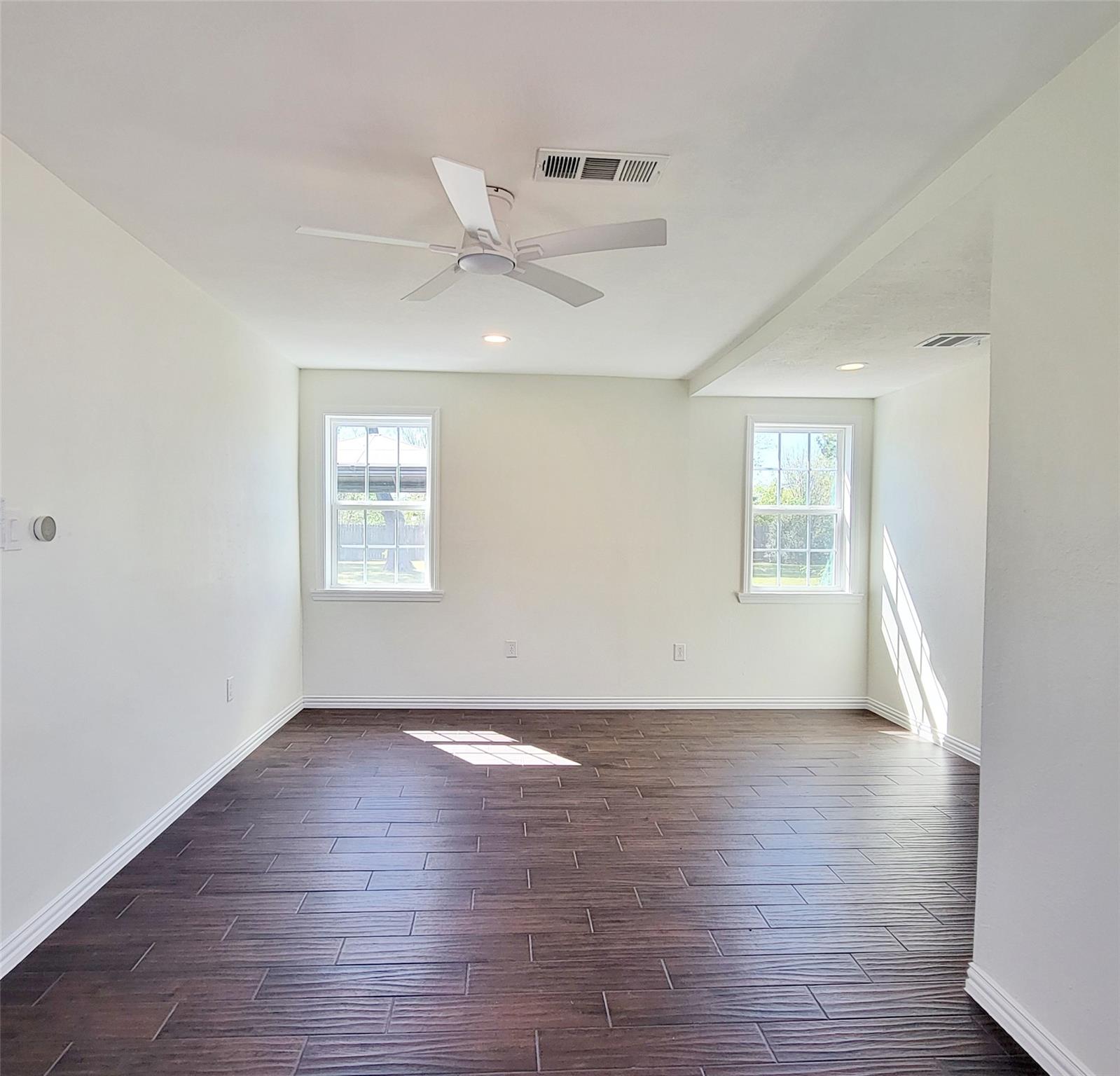519 N Shady Lane