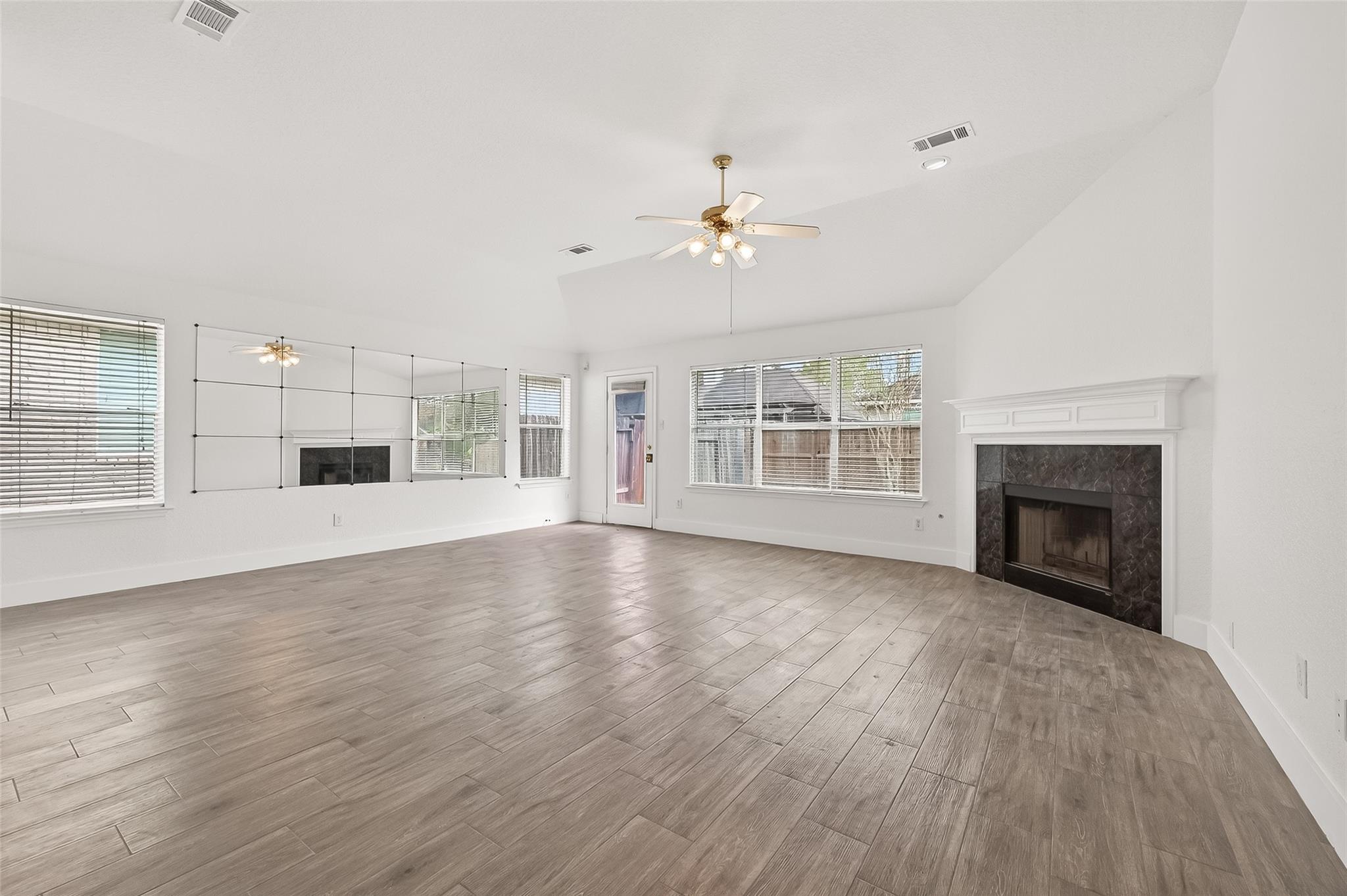 3143 Oakwood Run Drive