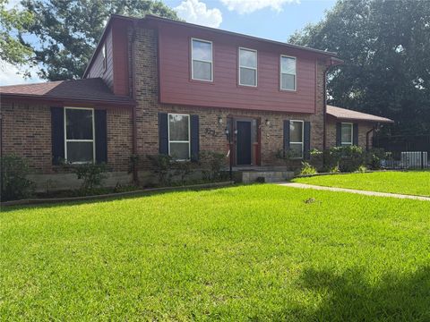 Photo of 3232 Parkwood Drive, Houston, TX 77021 (MLS # 67132087) Photo of 3232 Parkwood Drive, Houston, TX 77021 (MLS # 67132087)