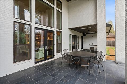 Tiny photo for 1026 Traweek Street, Houston, TX 77055 (MLS # 54229629)