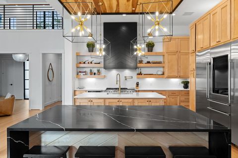 Tiny photo for 1026 Traweek Street, Houston, TX 77055 (MLS # 54229629)