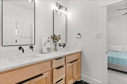 Tiny photo for 1026 Traweek Street, Houston, TX 77055 (MLS # 54229629)