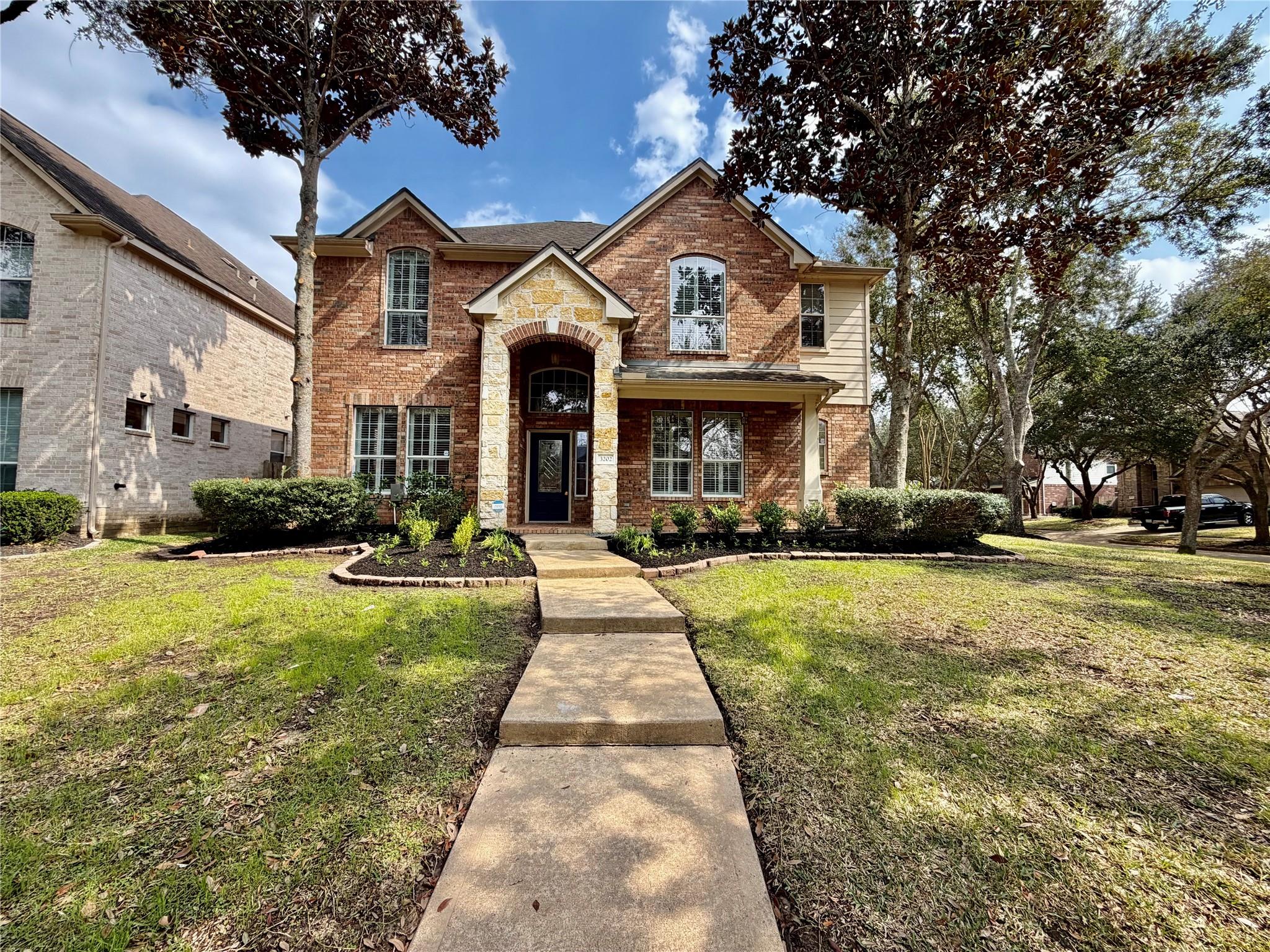 3202 Oak Bough