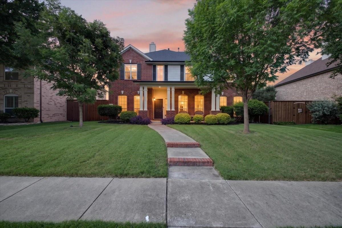 1121 London Drive