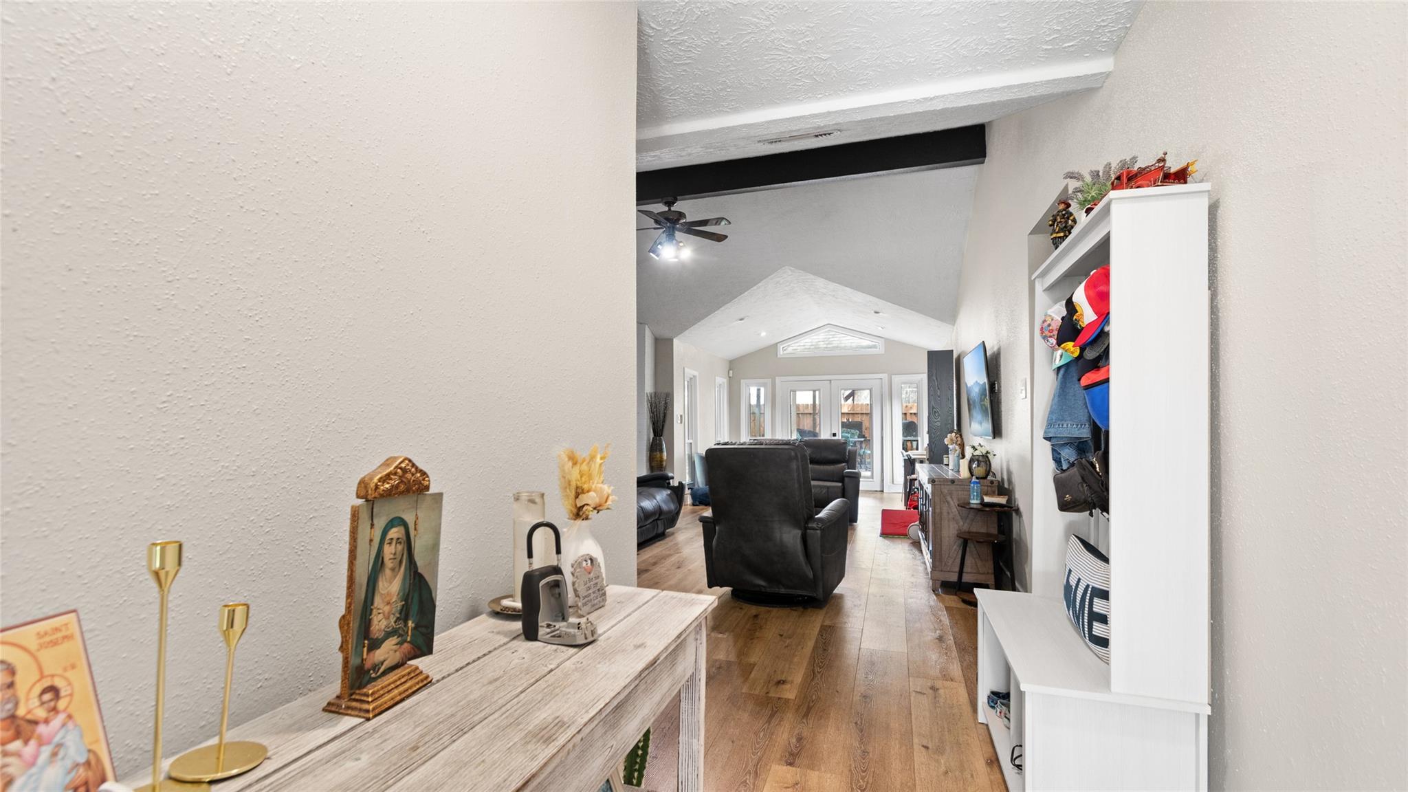 2618 Knoxville Drive