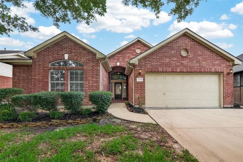 Photo of 7019 Fountain Lilly Drive, Humble, TX 77346 (MLS # 90210538)