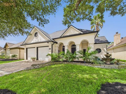 Photo of 203 Las Brisas Street, Kemah, TX 77565 (MLS # 34543972)