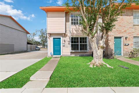 Photo of 7821 Fuqua Street #7821, Houston, TX 77075 (MLS # 70028951)