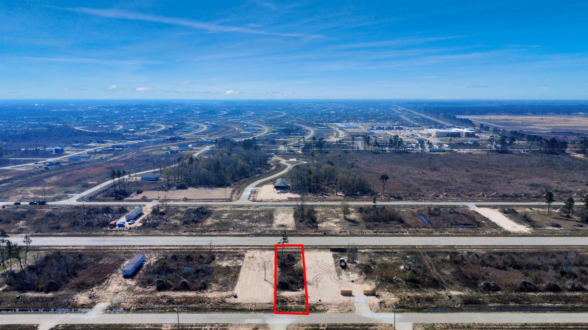 10,019 SF LOT! 1.85 TAX RATE!!! Come build your dream home! Manufactured home allowed! Water and sewer available. Shopping and entertainment in Splendora and Valley Ranch. Easy access to I69, 99, TX 242, and FM 2090.