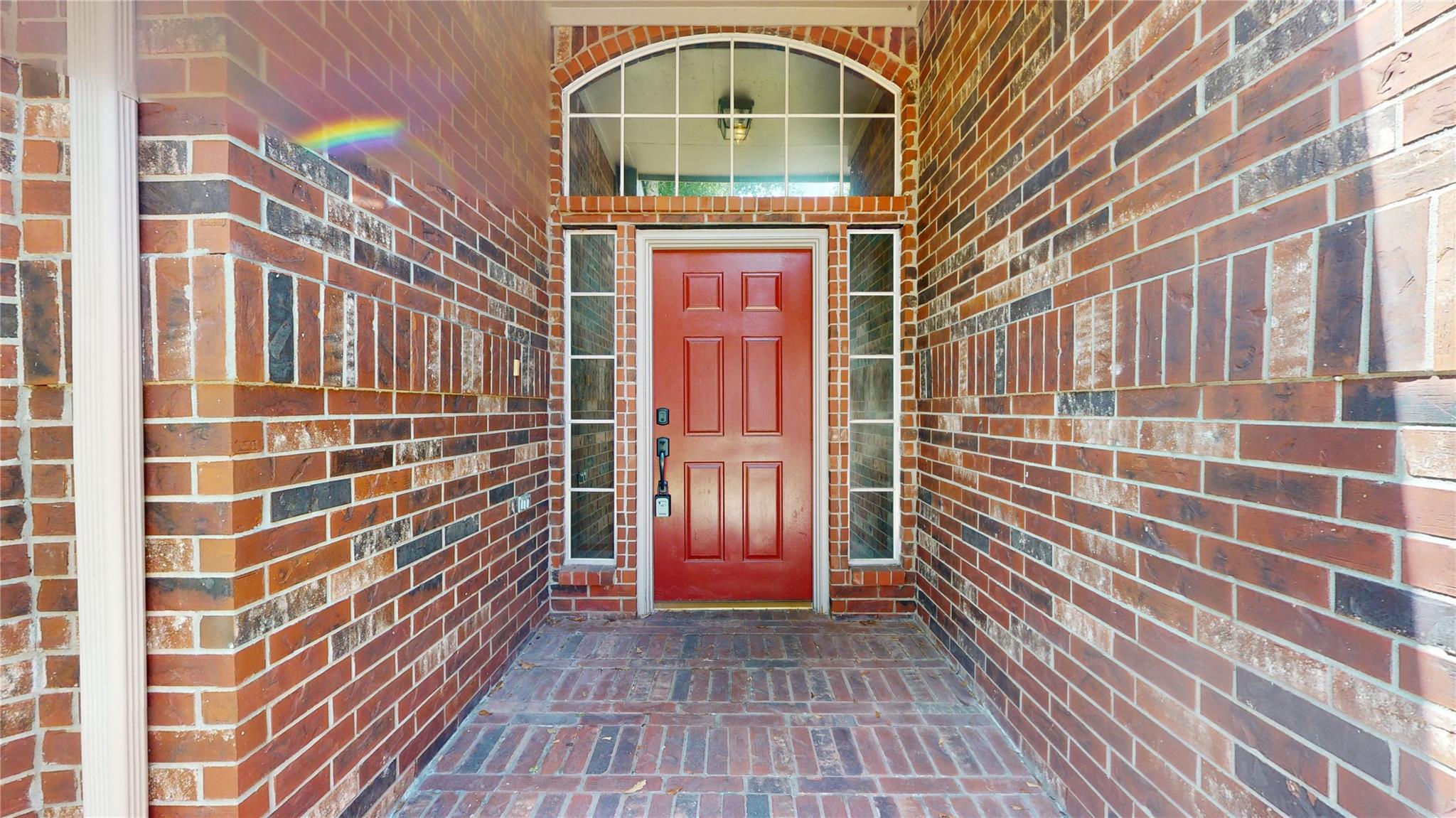 4822 Silverlake Drive