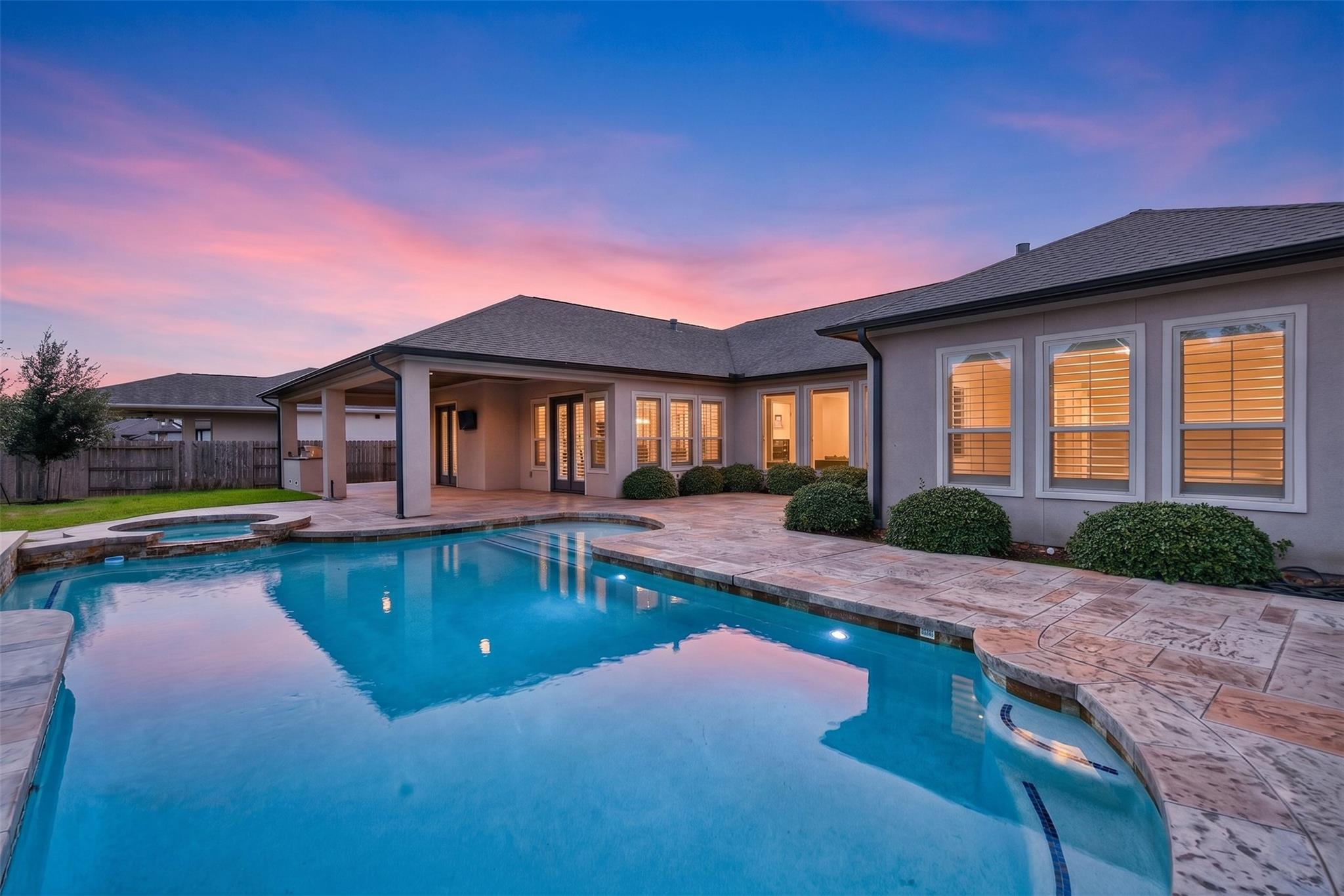 31424 Creekside Oaks Lane