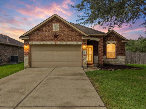 Photo of 3204 Granite Gate Lane, League City, TX 77539 (MLS # 76112961)