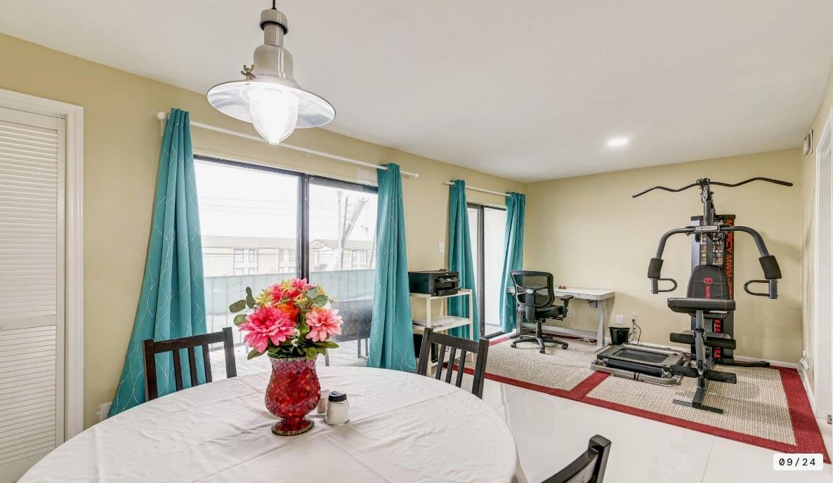 2824 S Bartell Drive 27