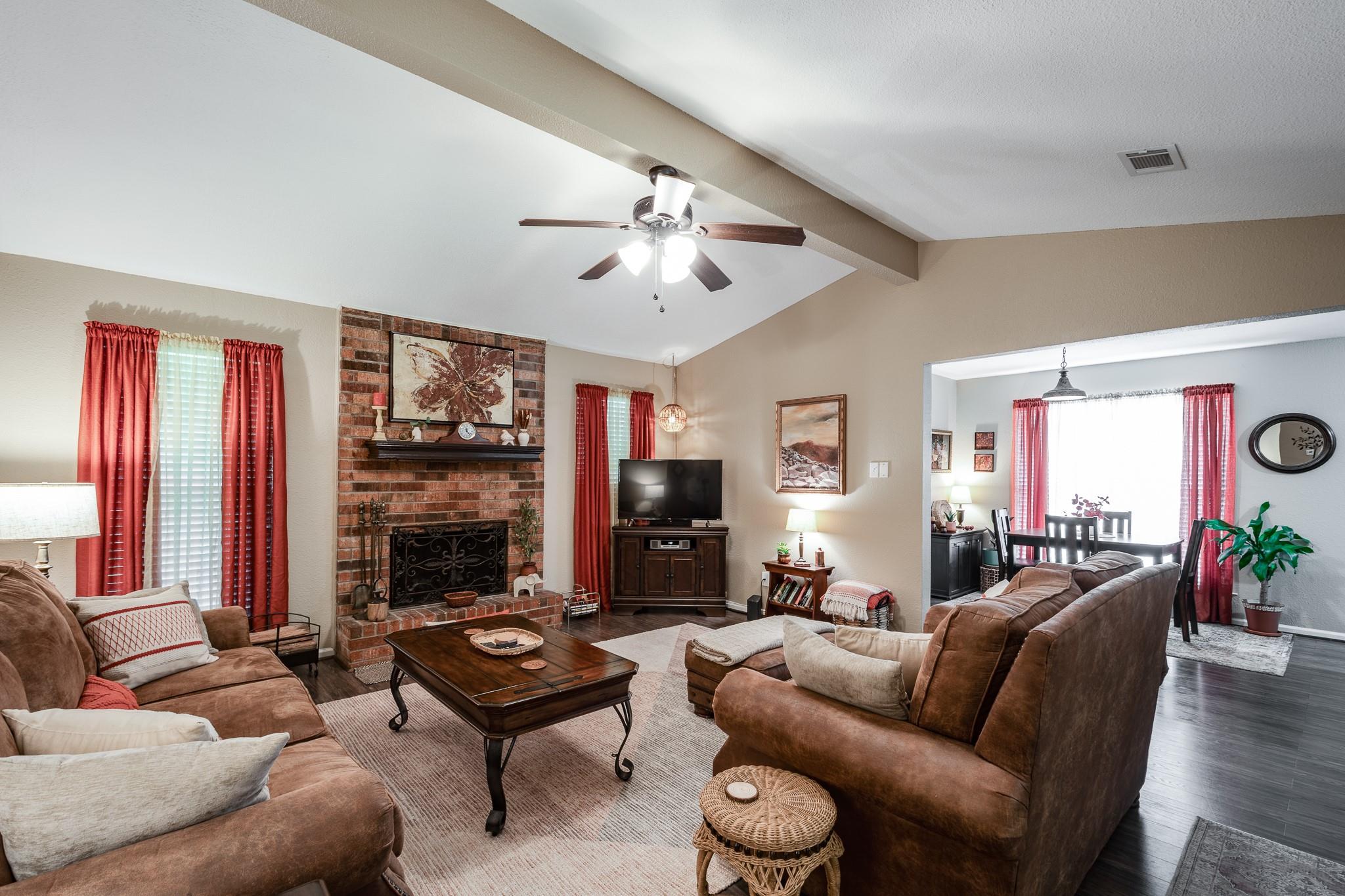 1041 Magnolia Point Drive