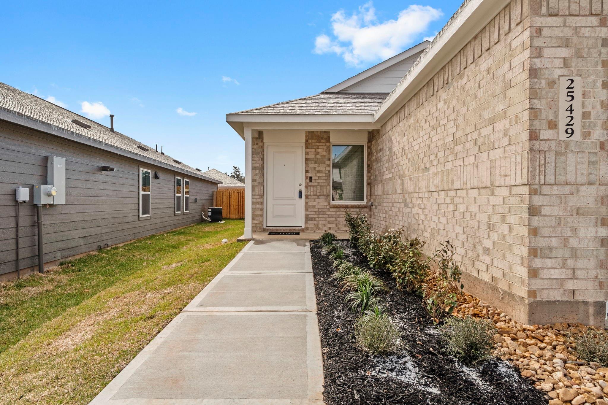 25429 Carnation Court