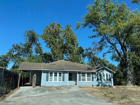 Photo of 7939 Carolwood Drive, Houston, TX 77028 (MLS # 75149823)