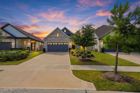 Photo of 17766 Tree Of Heaven, Conroe, TX 77385 (MLS # 39852086)