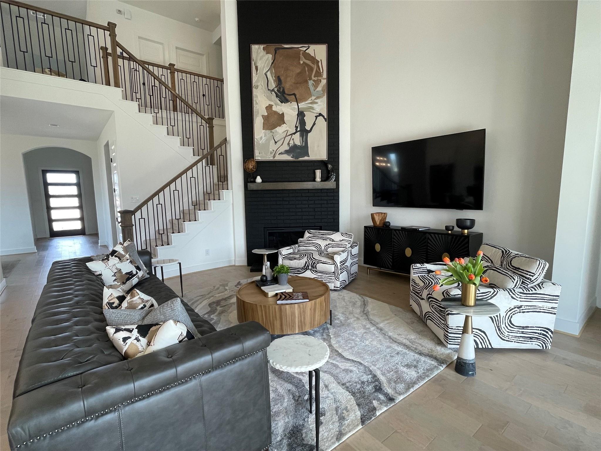 1919 Golden Leaf Drive