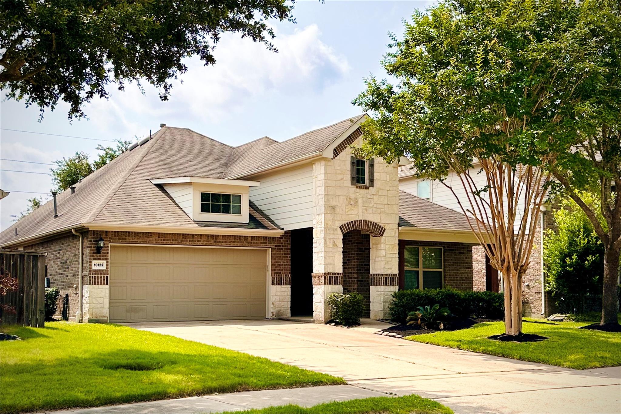 10122 Forrester Trail
