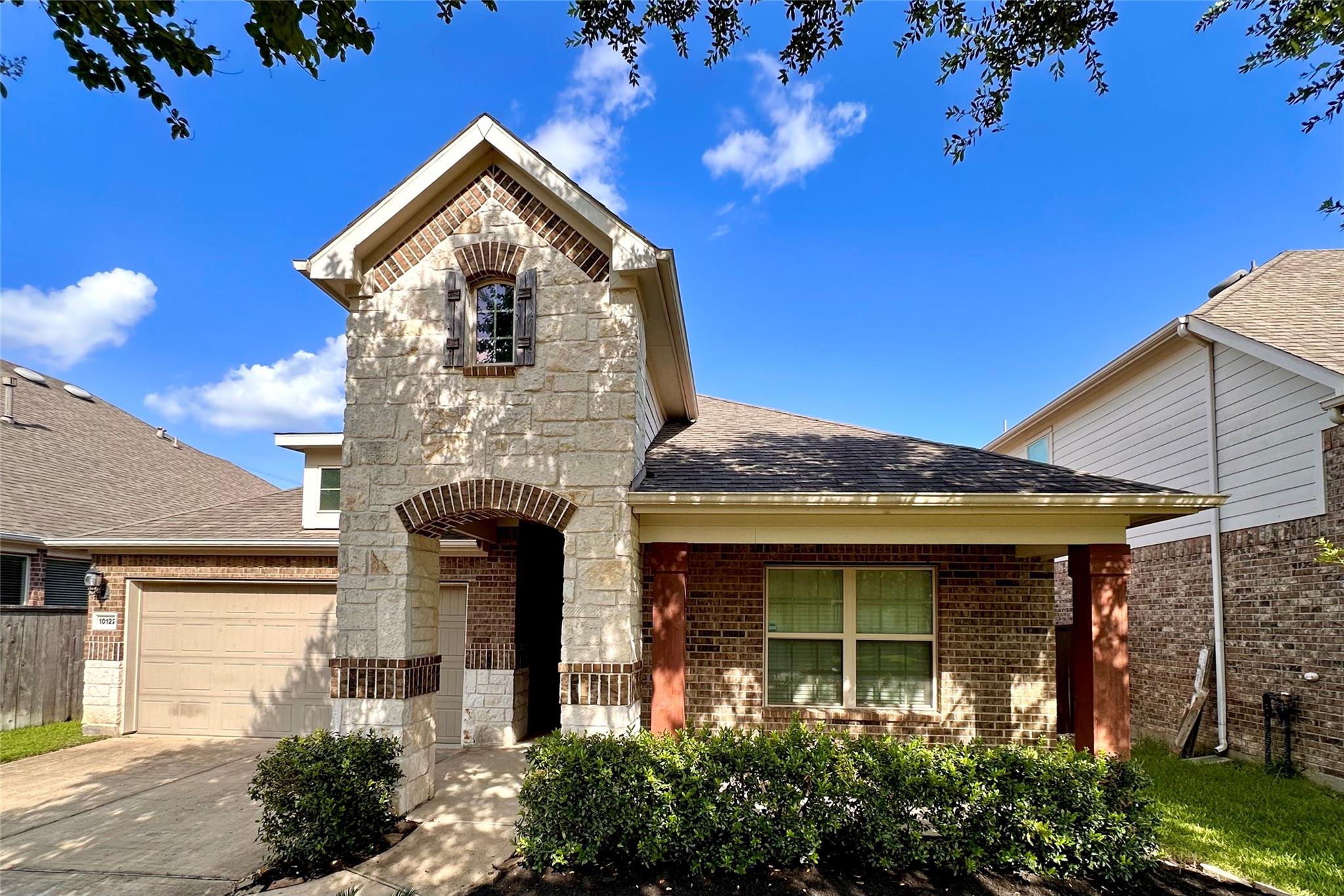 10122 Forrester Trail