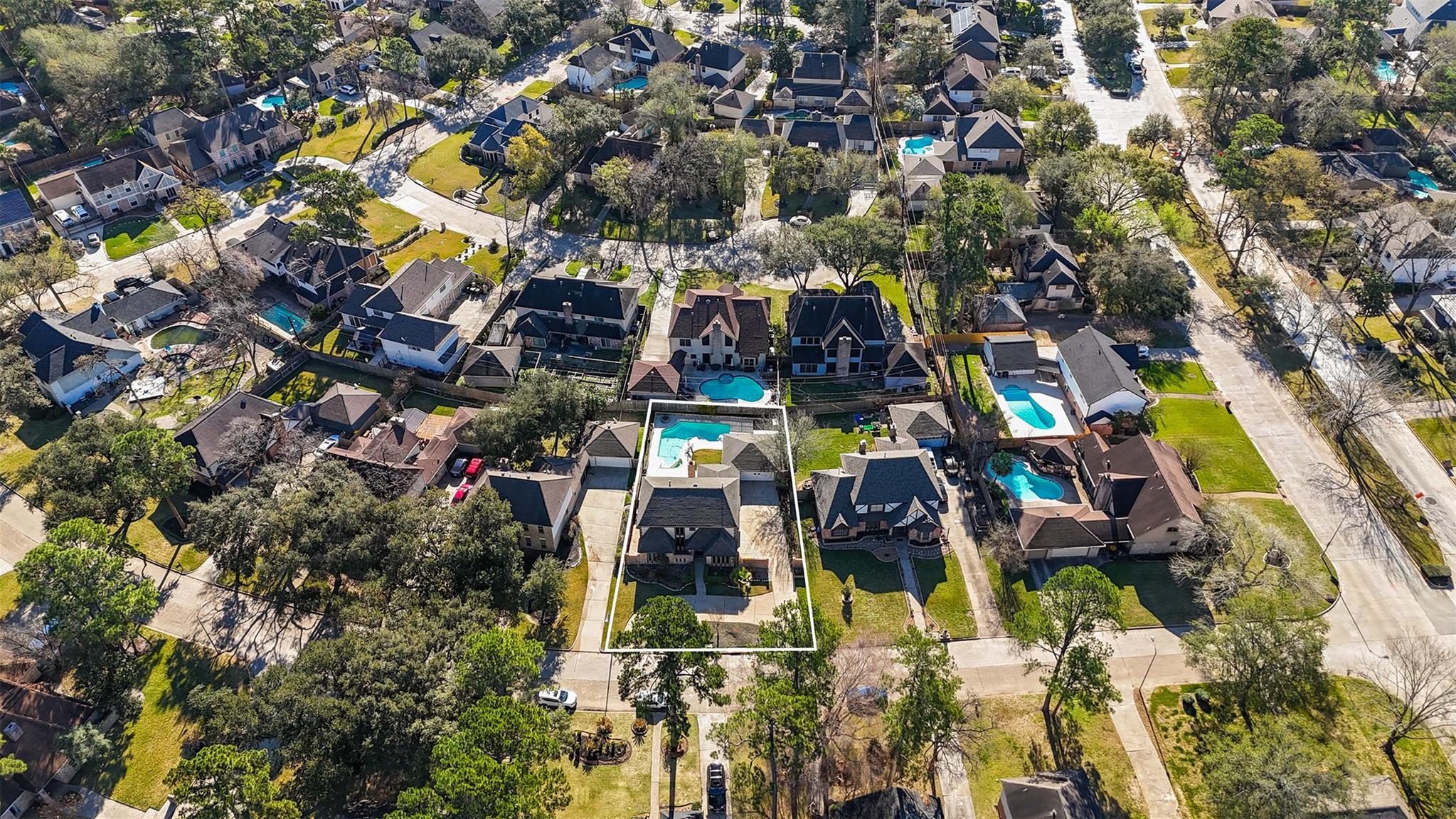 3323 Woodbriar Drive