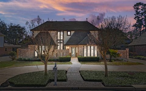 Photo of 3323 Woodbriar Drive, Houston, TX 77068 (MLS # 43017626)