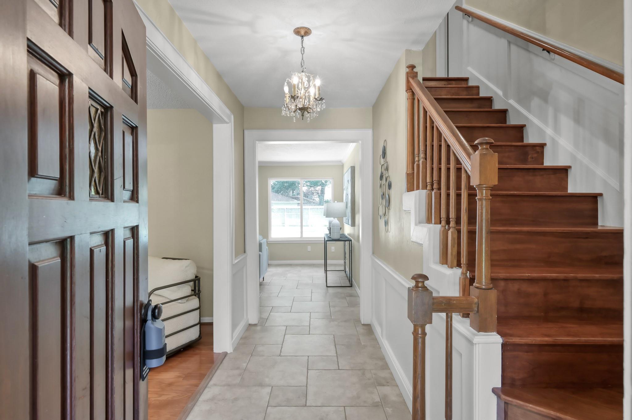 6414 Hickorycrest Drive