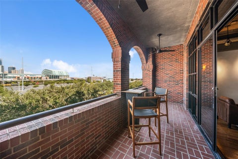Photo of 505 Bastrop Street #402, Houston, TX 77003 (MLS # 45942979)