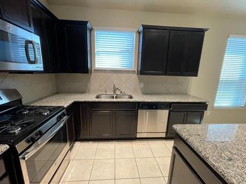 17118 Bedford Peak Ct
