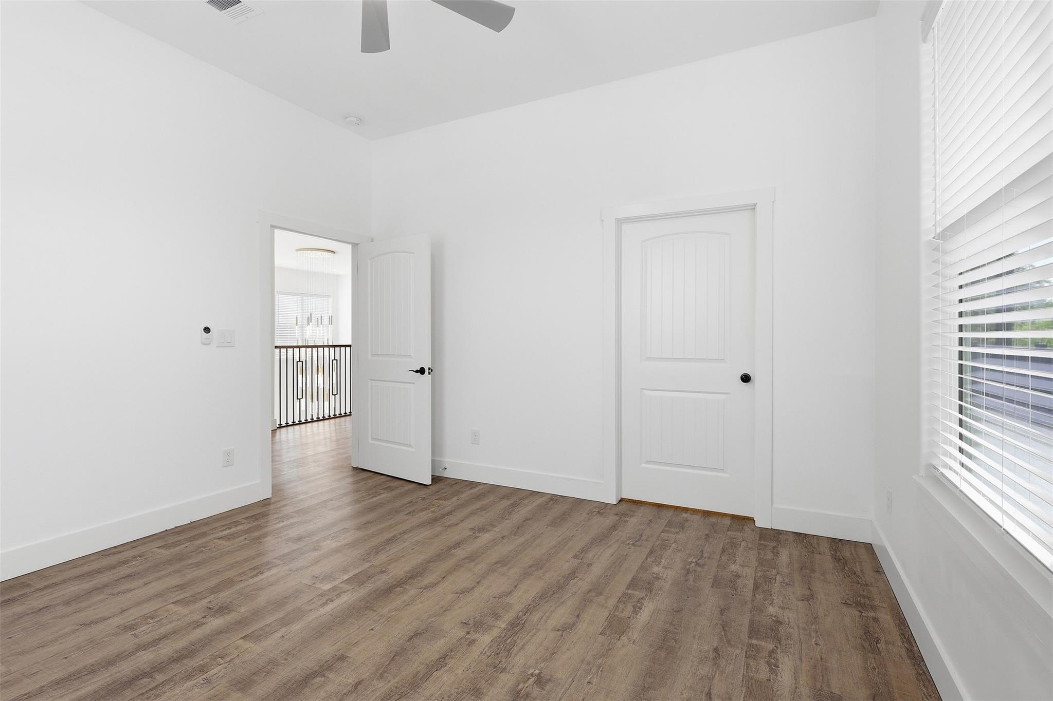 Houston, Texas, 77055, United States, 5 Bedrooms Bedrooms, ,5 BathroomsBathrooms,Residential,Active,2045384
