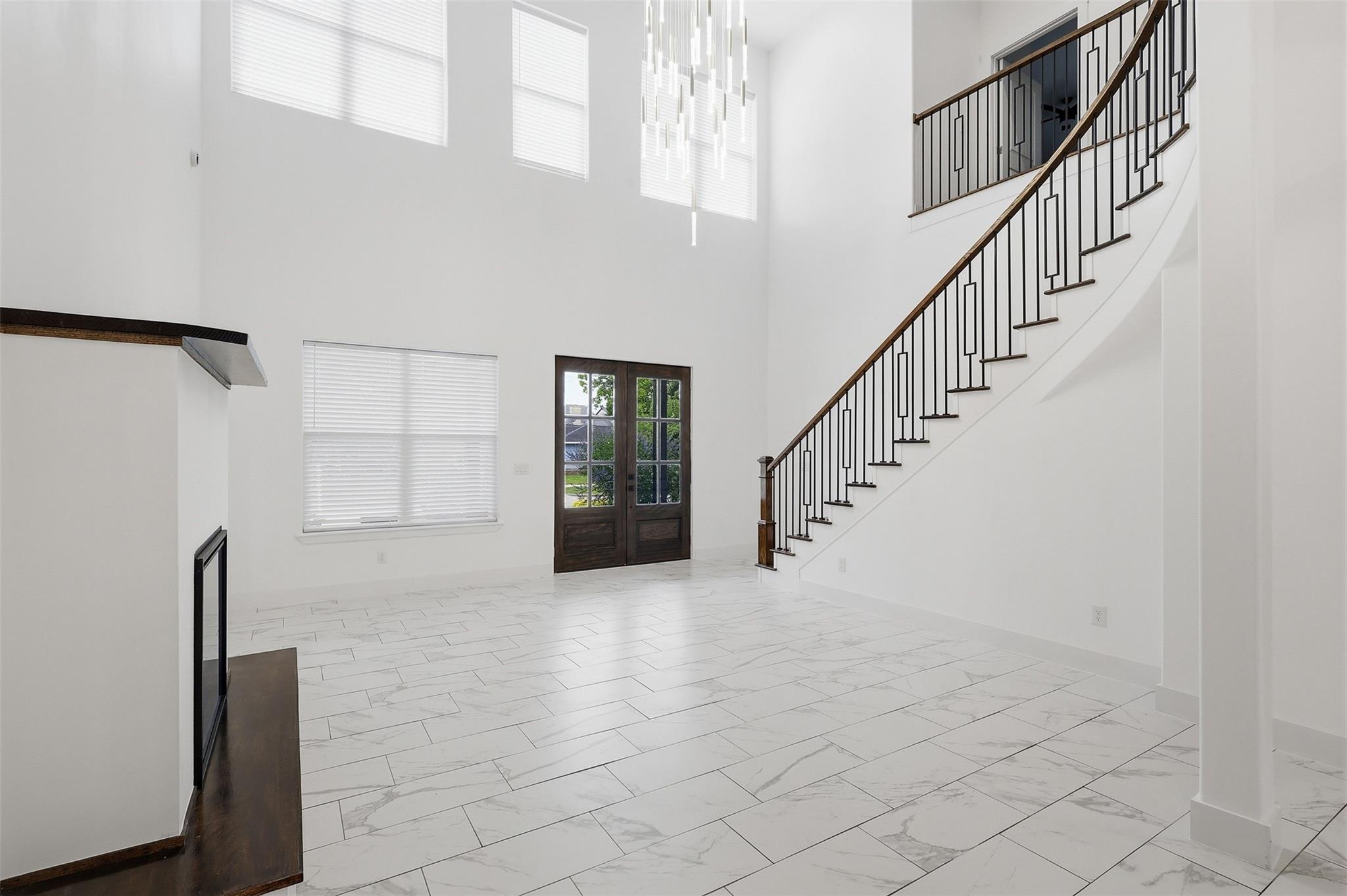 Houston, Texas, 77055, United States, 5 Bedrooms Bedrooms, ,5 BathroomsBathrooms,Residential,Active,2045384