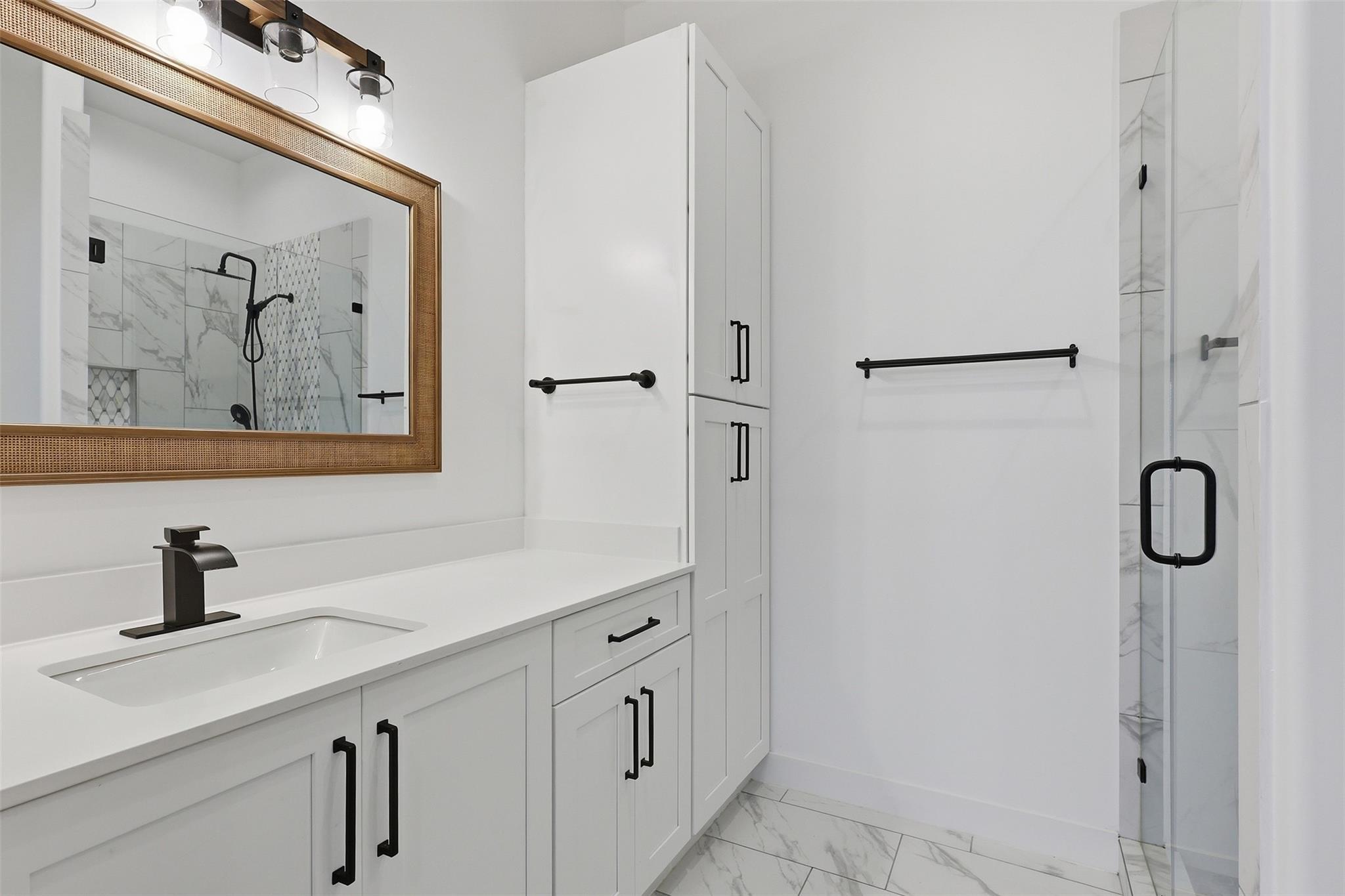 Houston, Texas, 77055, United States, 5 Bedrooms Bedrooms, ,5 BathroomsBathrooms,Residential,Active,2045384