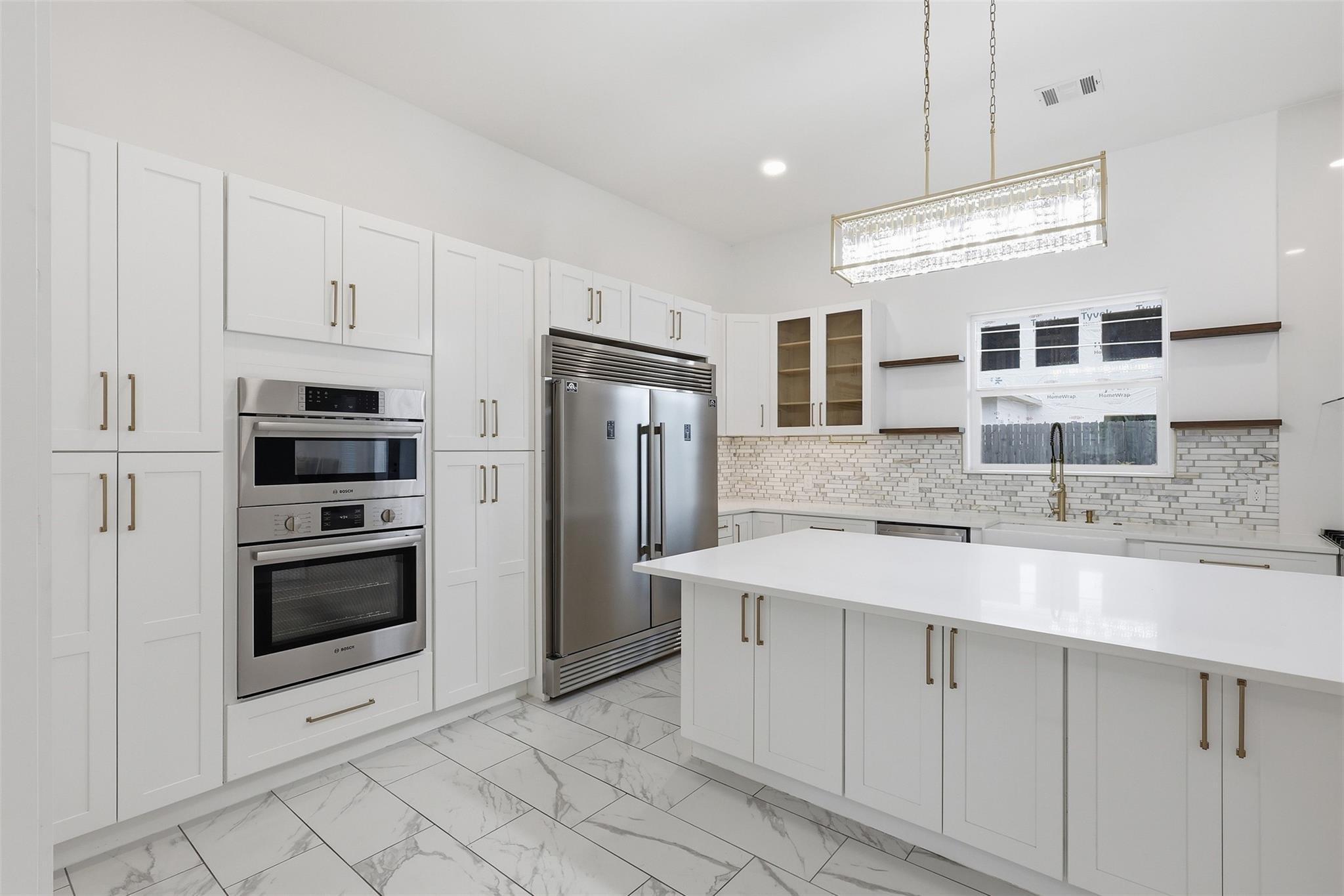 Houston, Texas, 77055, United States, 5 Bedrooms Bedrooms, ,5 BathroomsBathrooms,Residential,Active,2045384