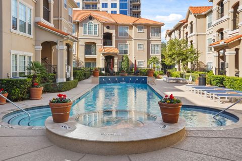 Photo of 3231 Allen Parkway #5302, Houston, TX 77019 (MLS # 55653384)