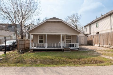 5229 Eigel Street Houston TX 77007