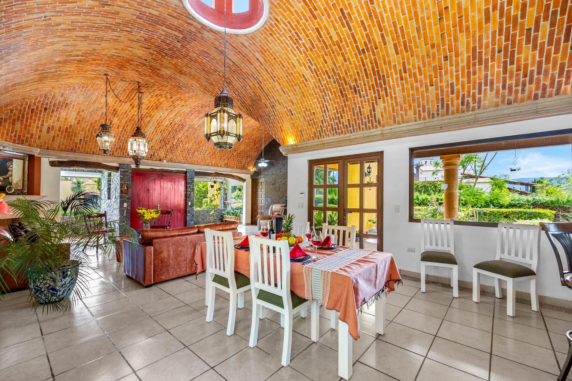 Tennessee 37885, Mexico, 3 Bedrooms Bedrooms, ,3 BathroomsBathrooms,Residential,Active,225349