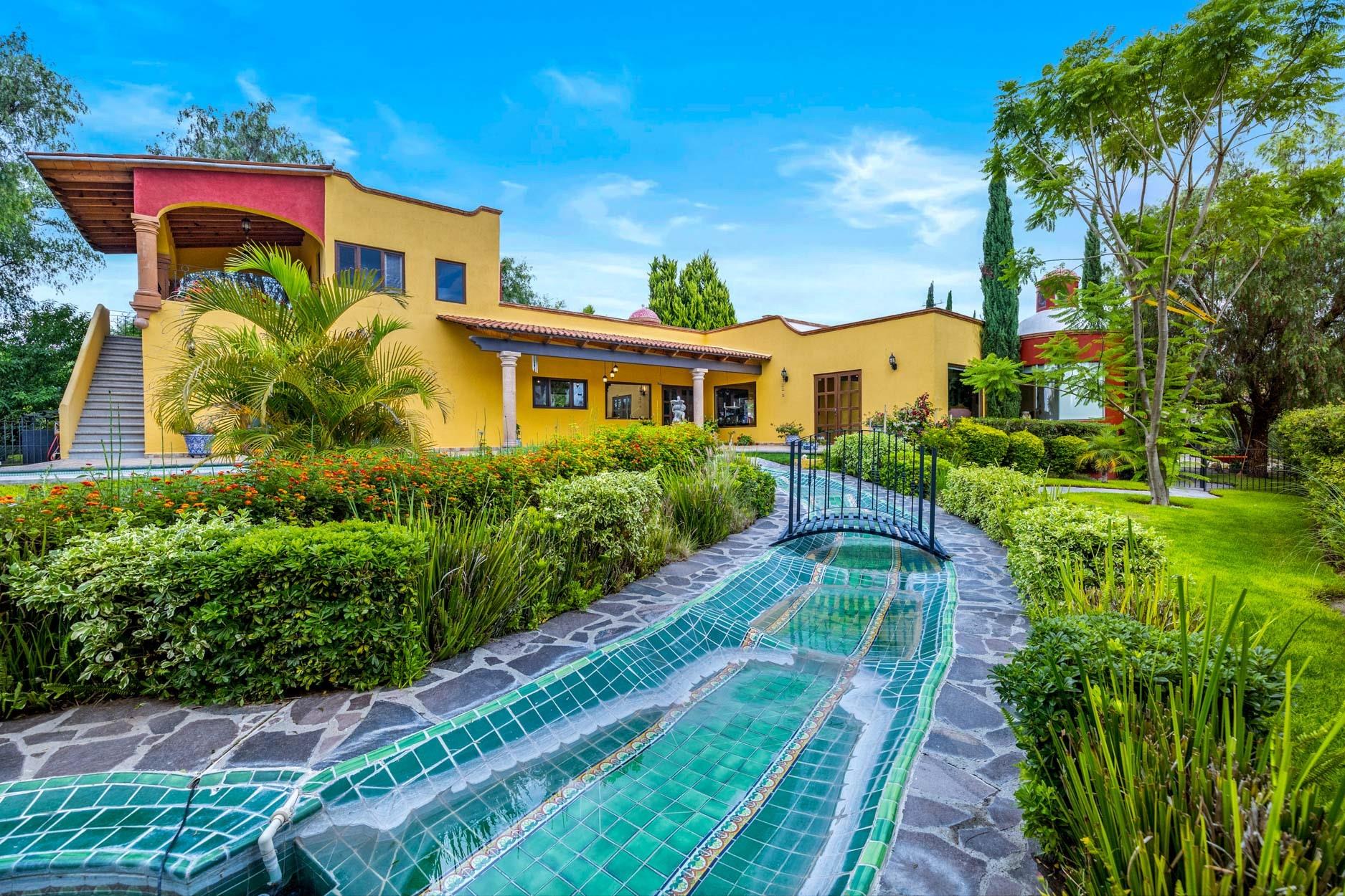 Tennessee 37885, Mexico, 3 Bedrooms Bedrooms, ,3 BathroomsBathrooms,Residential,Active,225349