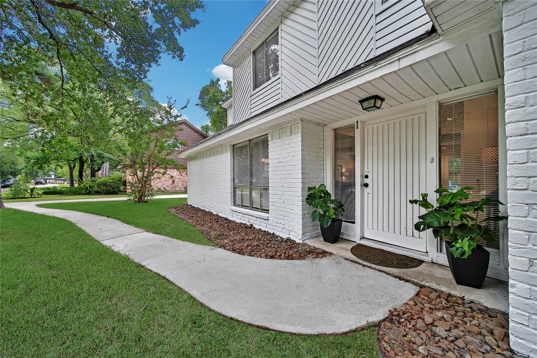 1 Marsh Millet Court
