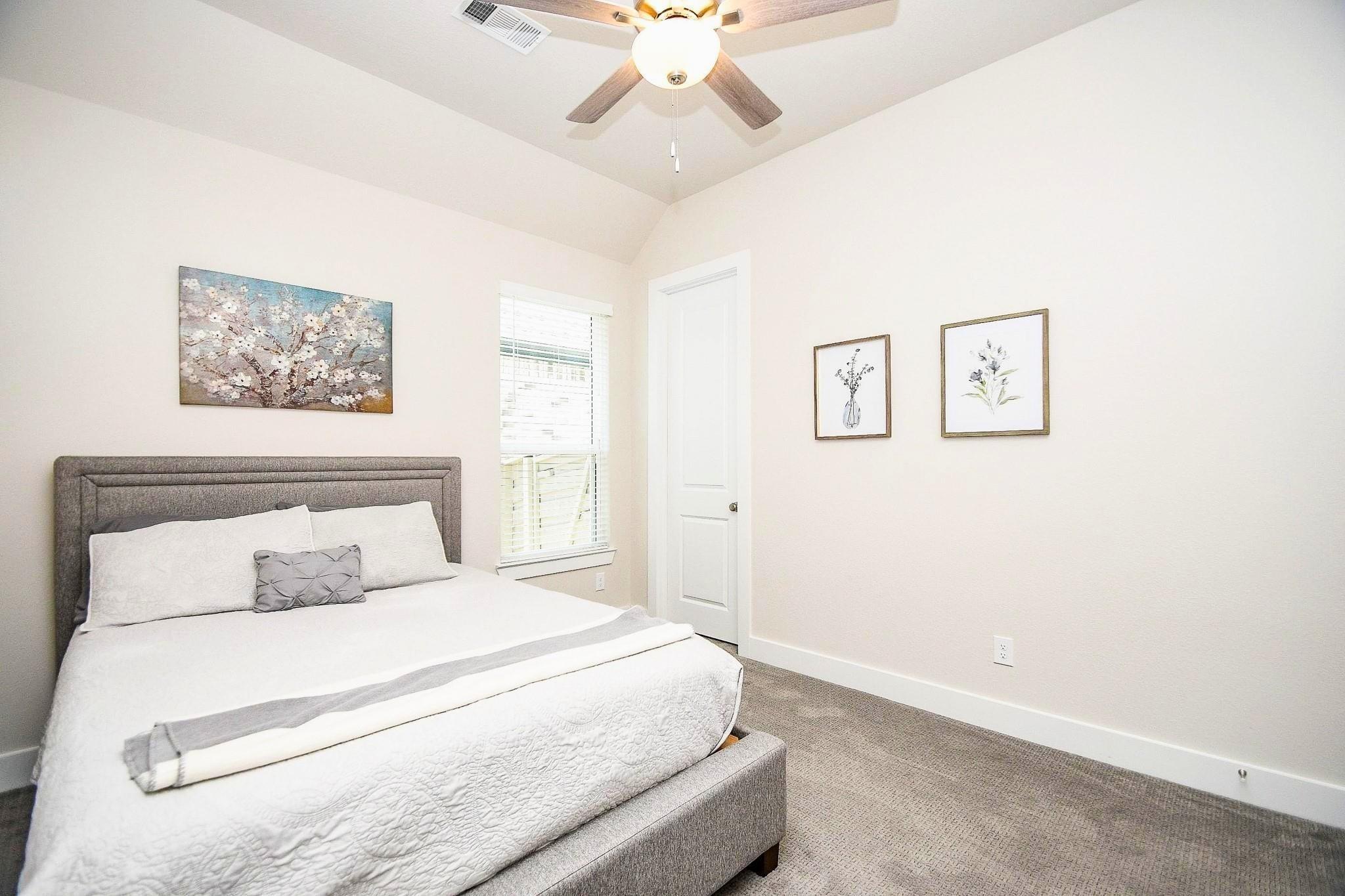 5019 Golden Peach Road