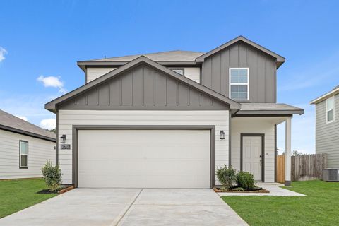 Photo of 10738 Red Flagstone Drive, Conroe, TX 77306 (MLS # 39106708)