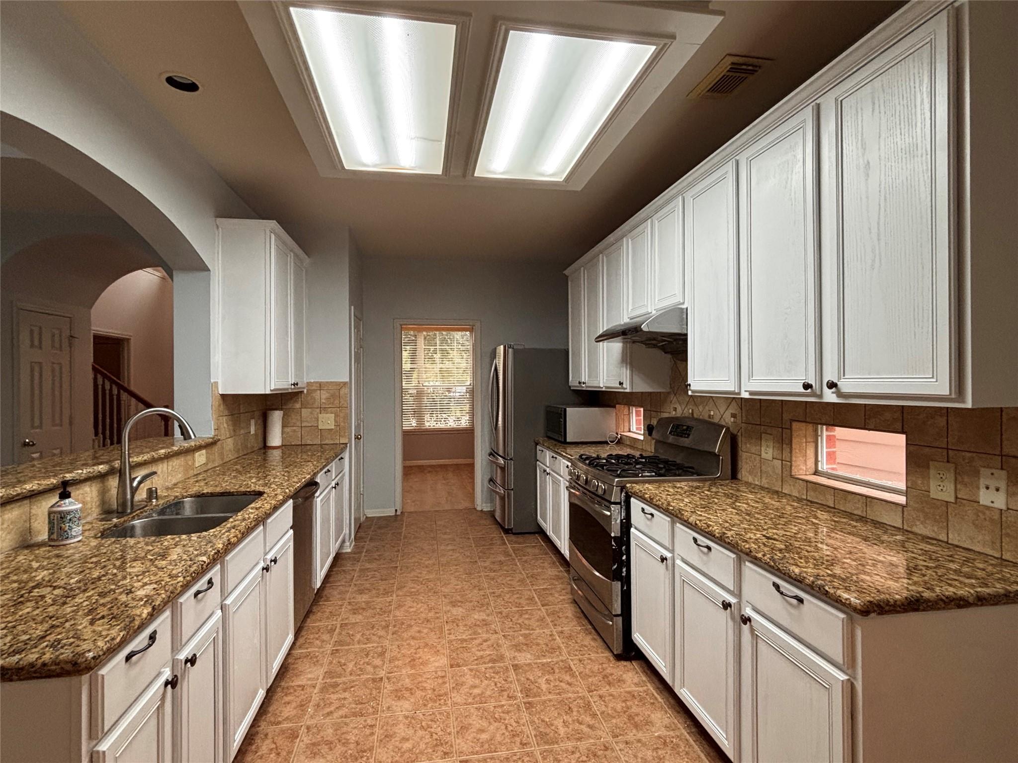 3126 Valley Court