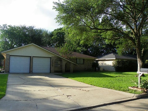 Photo of 2605 Madison Avenue, Rosenberg, TX 77471 (MLS # 28215468)