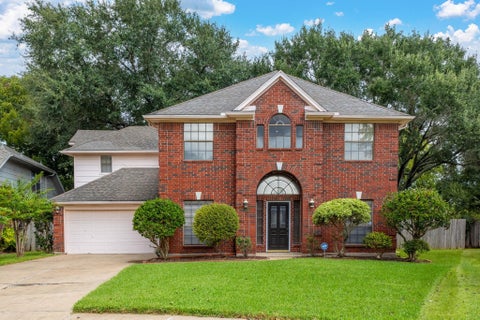 Photo of 6519 Oakburl Court, Sugar Land, TX 77479 (MLS # 90365072)