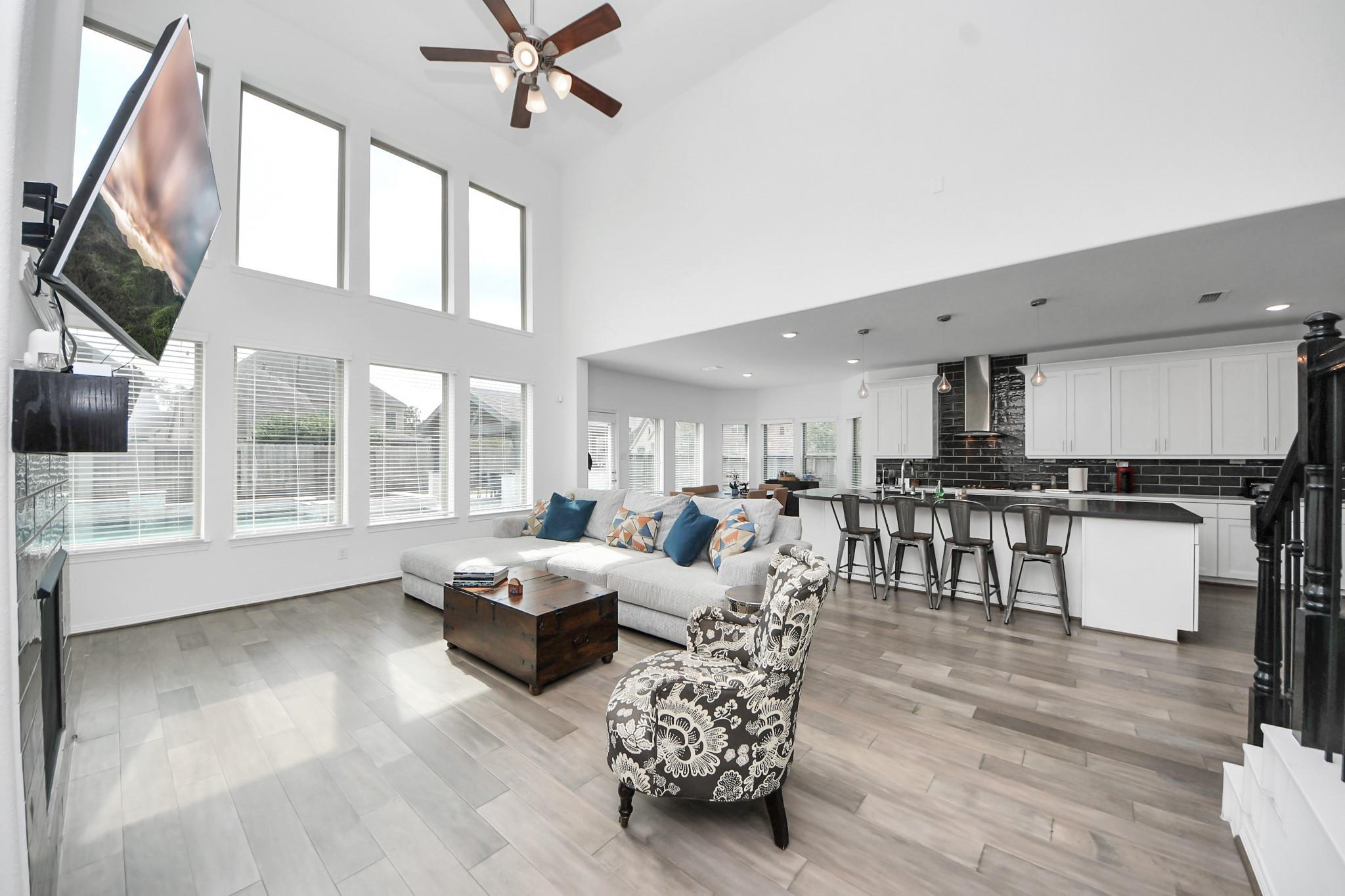10802 Bouldin Creek