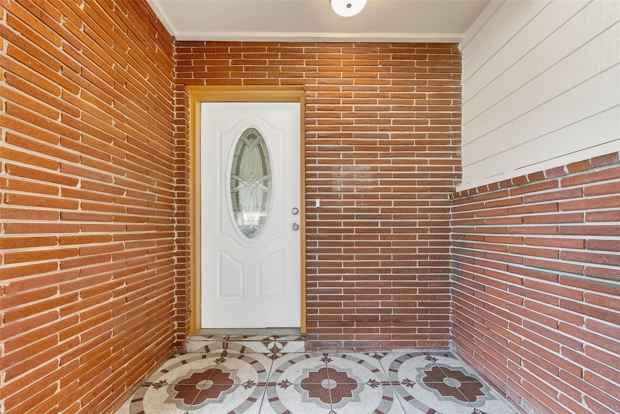 807 #807 Ruth St Street