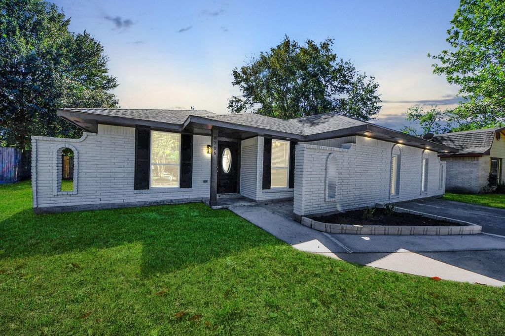 Photo of 8706 Meadowview Drive, Houston, TX 77037 (MLS # 22058479)