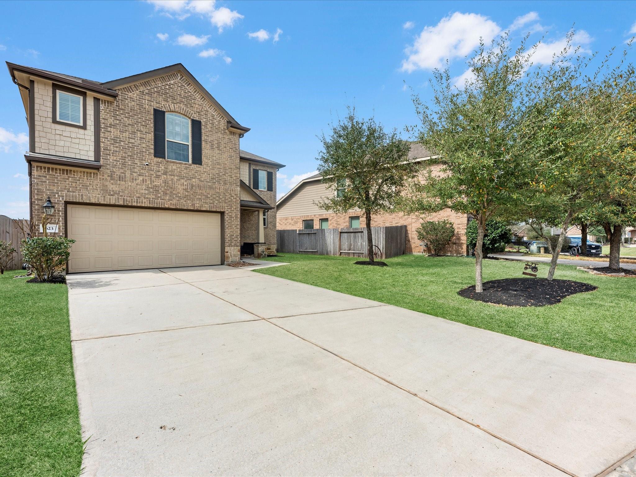 623 Orchid Hill Drive E