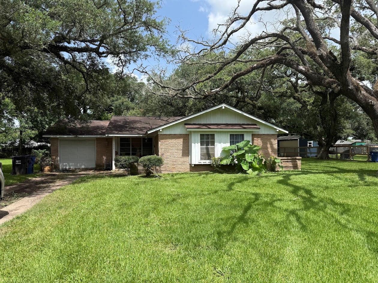 332 County Road 698a