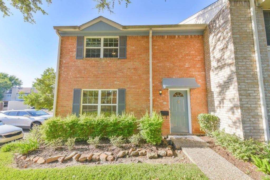 Photo of 1687 W Sam Houston Parkway S, Houston, TX 77042 (MLS # 53896975)